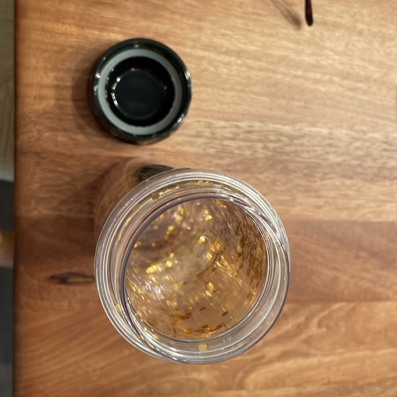 Glitter water bottle - Picture 4 of 4